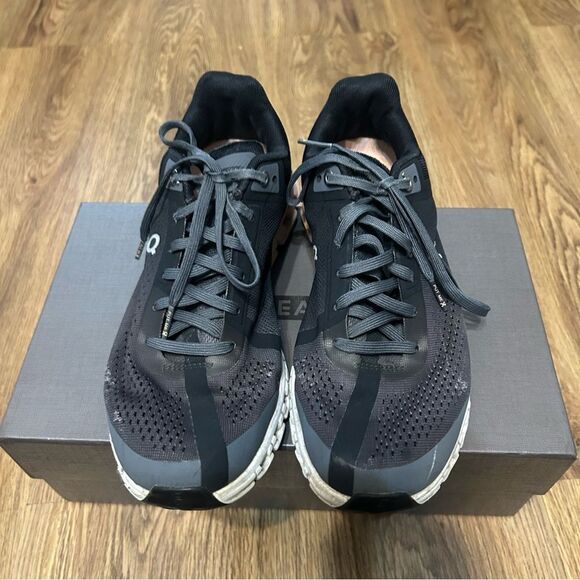 ON CLOUDFLOW black athletic training running lace up shoes sneakers women’s 8 - Picture 2 of 9